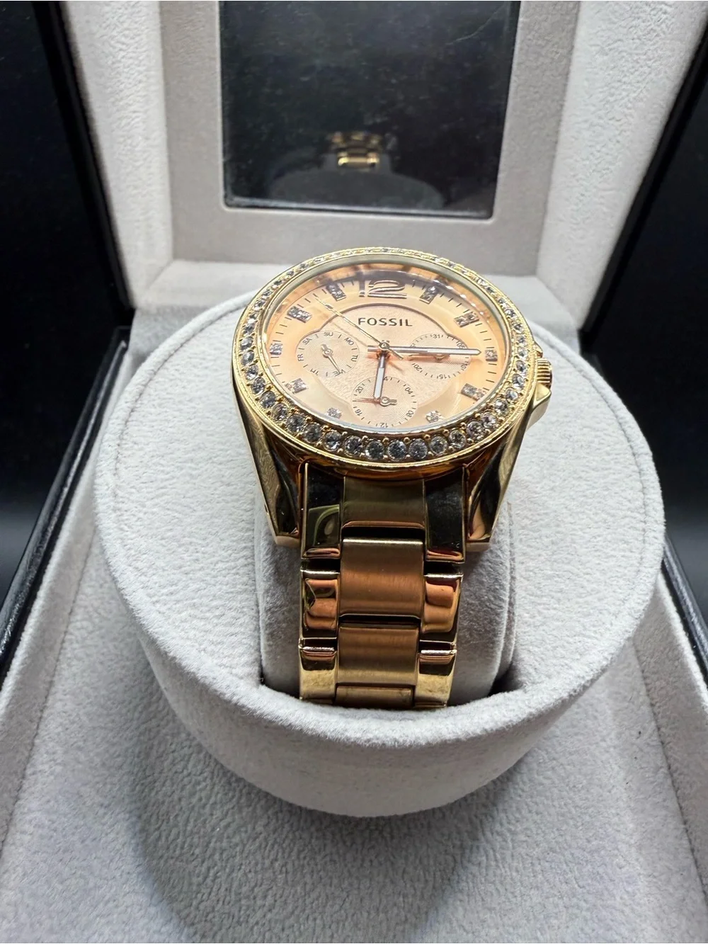 Fossil Riley ES2811 Gold Tone Crystal Watch Womens 38.6mm Rose Dial Multi 10 ATM